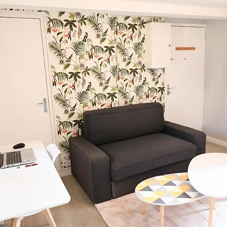 Studio En Duplex En Centre Ville Laval  Exteriér fotografie